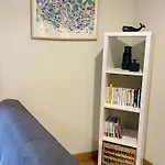 La Petite Escale